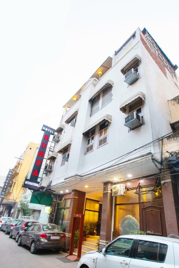 โรงแรมเซอร์ยา อินเตอร์เนชั่นแนล เดลี ภายนอก รูปภาพ